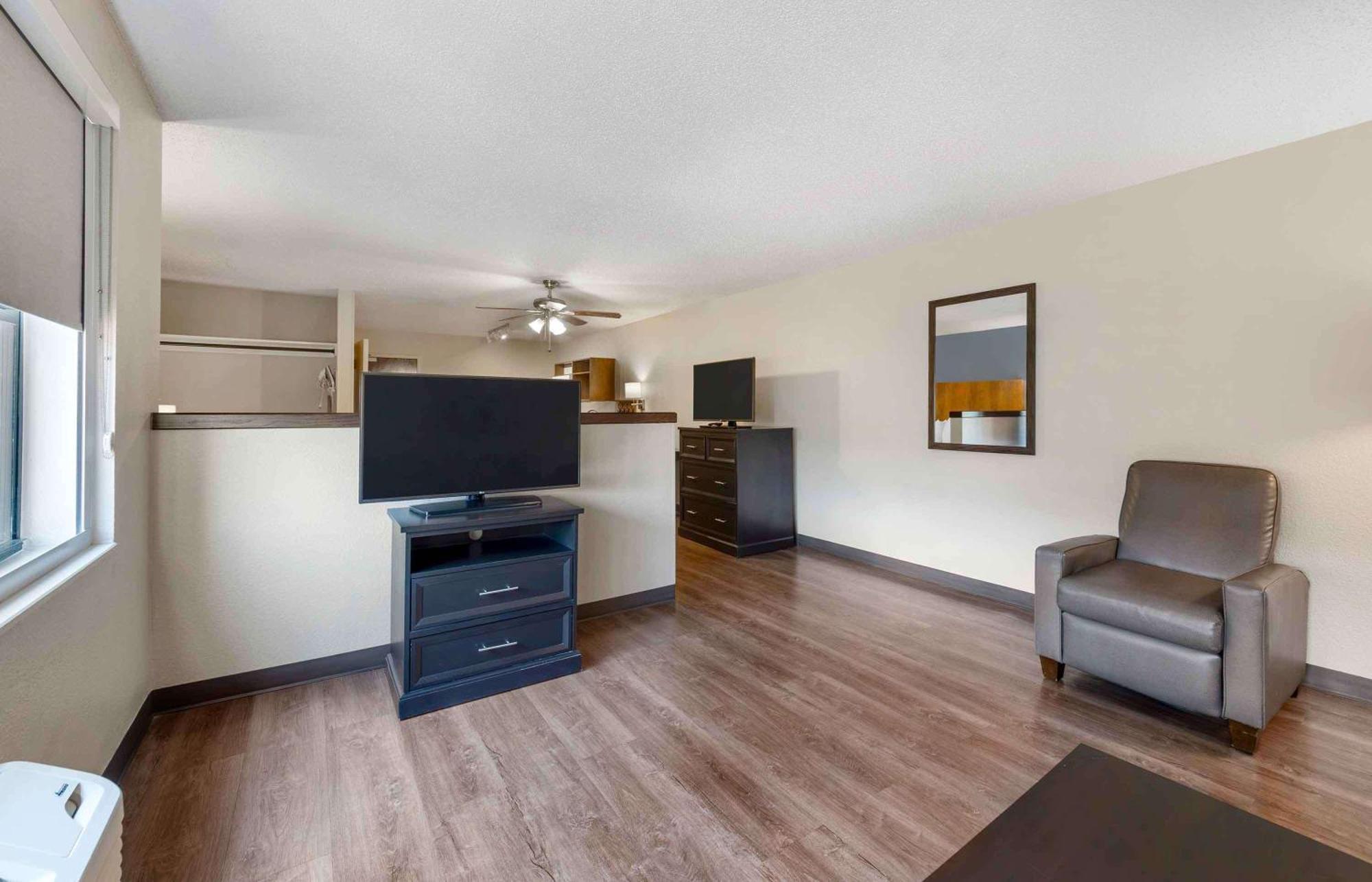 Extended Stay America Premier Suites - Fort Lauderdale - Convention Center - Cruise Port מראה חיצוני תמונה
